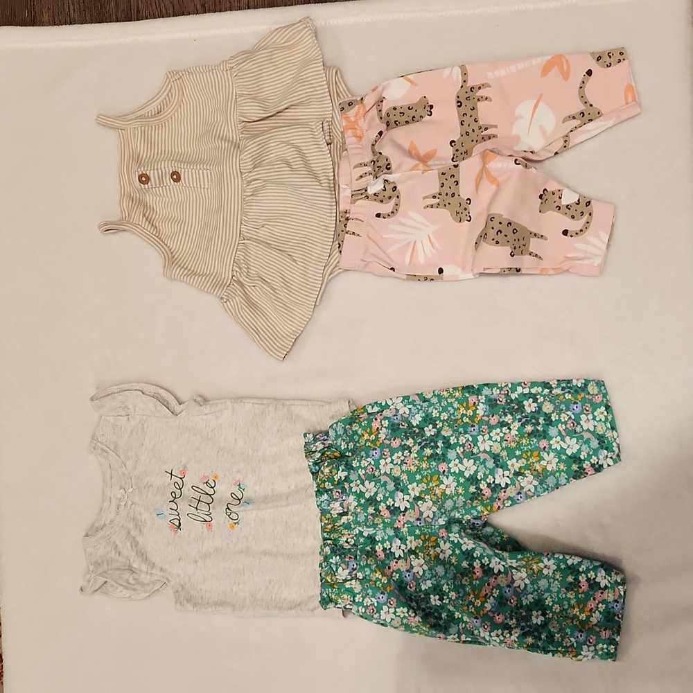 Two Carter's 2-piece body suit sets